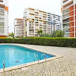 B44 - Alto Do Quintao *