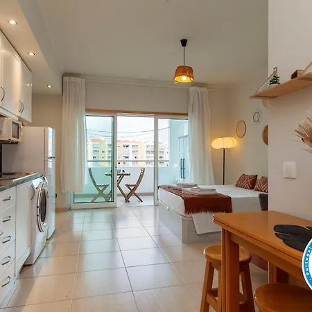 B44 - Alto Do Quintao Apartmán *