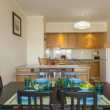 B44 - Alto Do Quintao