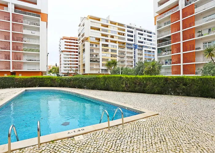 B44 - Alto Do Quintao *