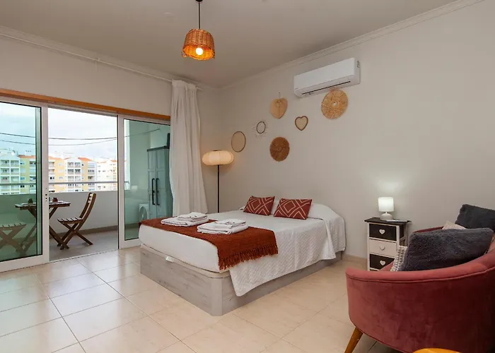 B44 - Alto Do Quintao *