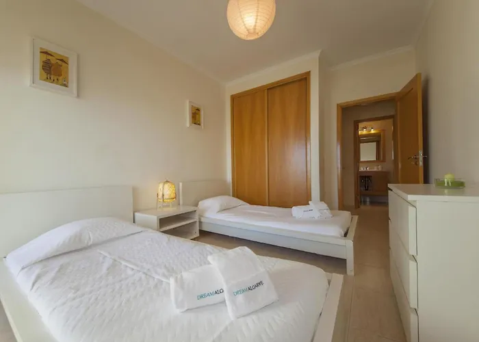 B44 - Alto Do Quintao *