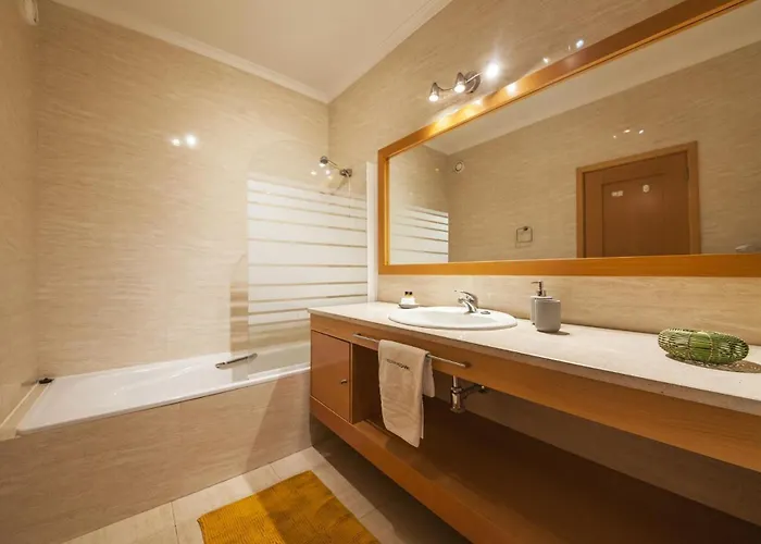 B44 - Alto Do Quintao Apartamento *